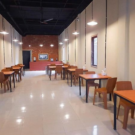 Reddoorz Syariah Near Transmart Jambi 2 Hotel Palmerah Екстериор снимка